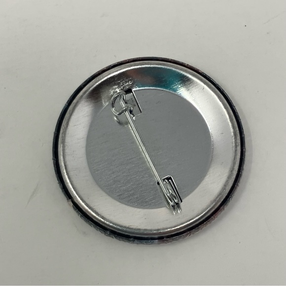 Anthony Hopkins • Button Pin - Picture 2 of 2